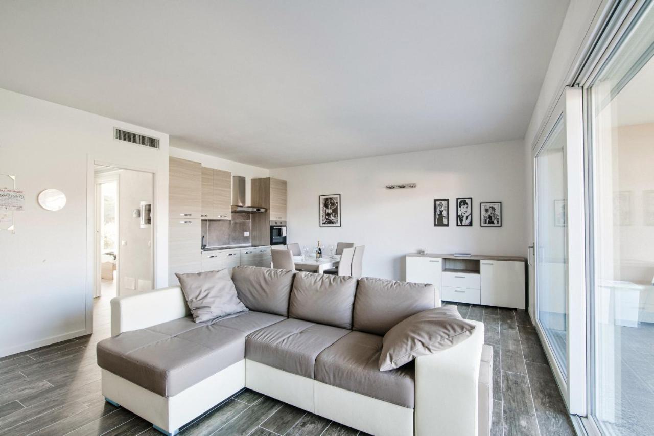 Silvia Lenno House - The House Of Travelers Διαμέρισμα Εξωτερικό φωτογραφία